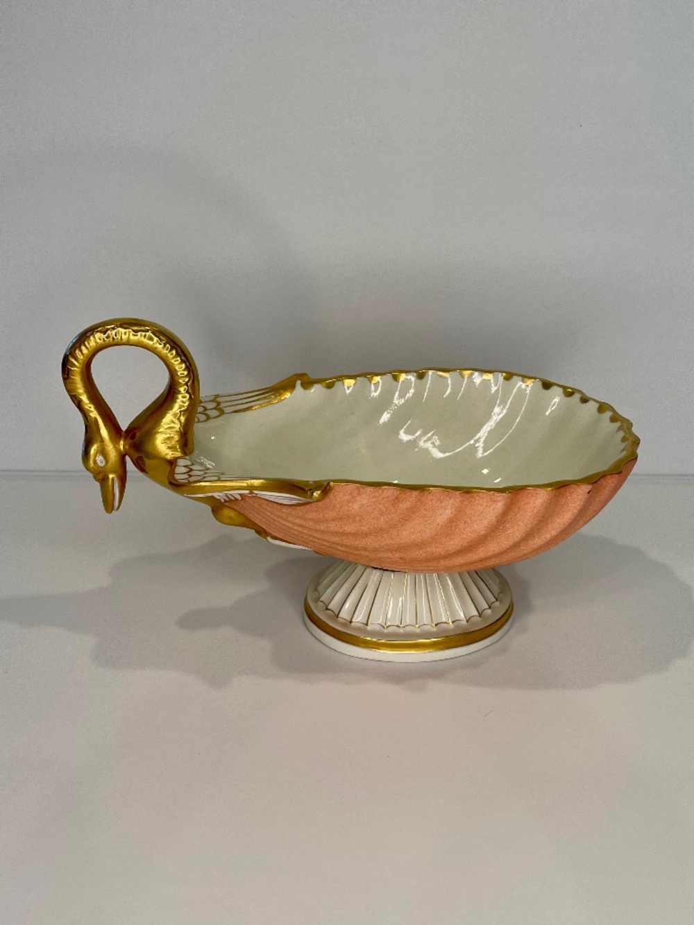 Mottahedeh Swan Shell Dish